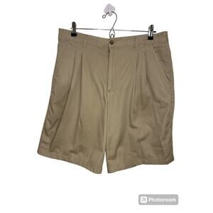 Farrah- pleaded ￼ khaki shorts size 36